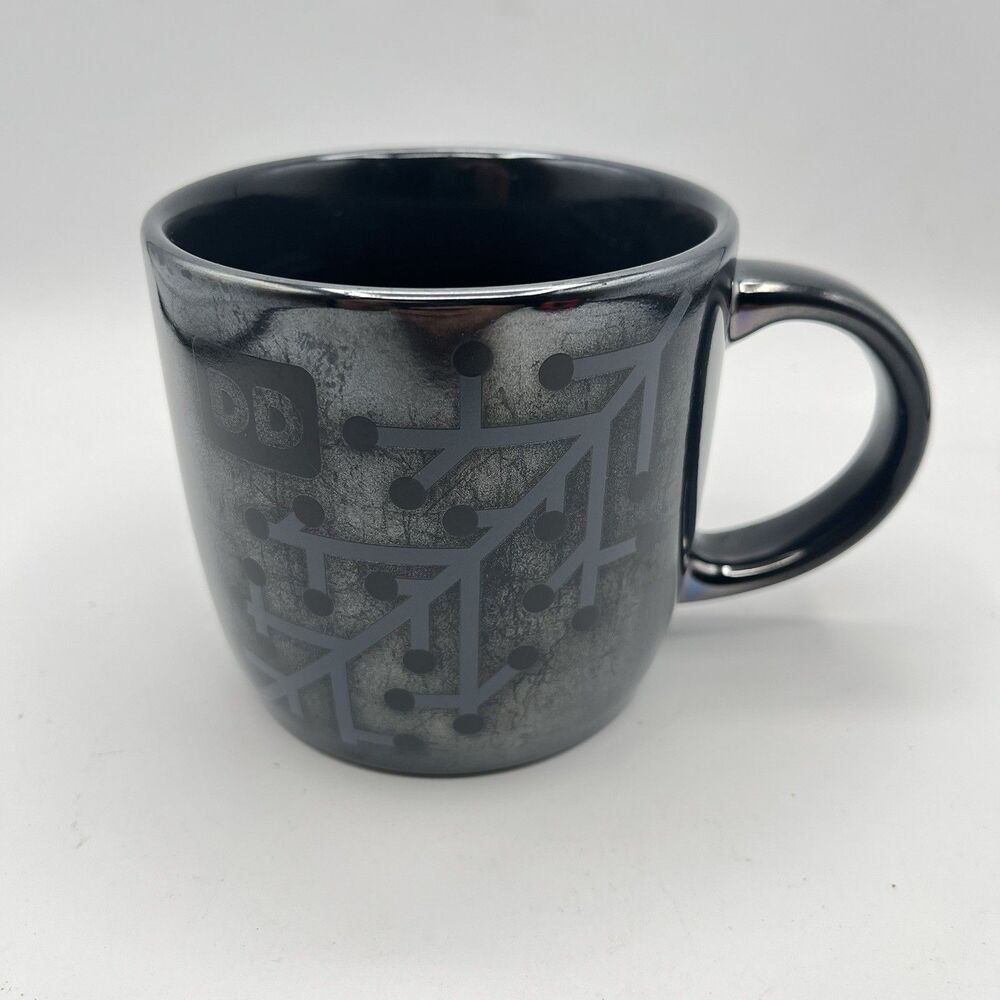 Dunkin Donuts Mug  Holiday Christmas Snowflake Coffee Tea Mug 2014.